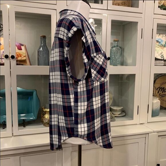 JACHS Girlfriend (Anthro) Quinn CapSleeve Top - Picture 3 of 6